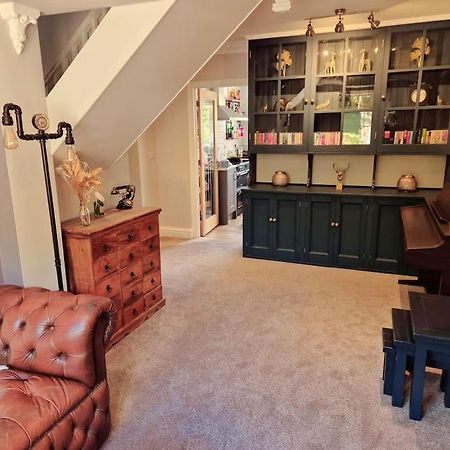 Stunning 5 Bedroom House On The River Wensum, Sleeps 19 NWI Exteriör bild
