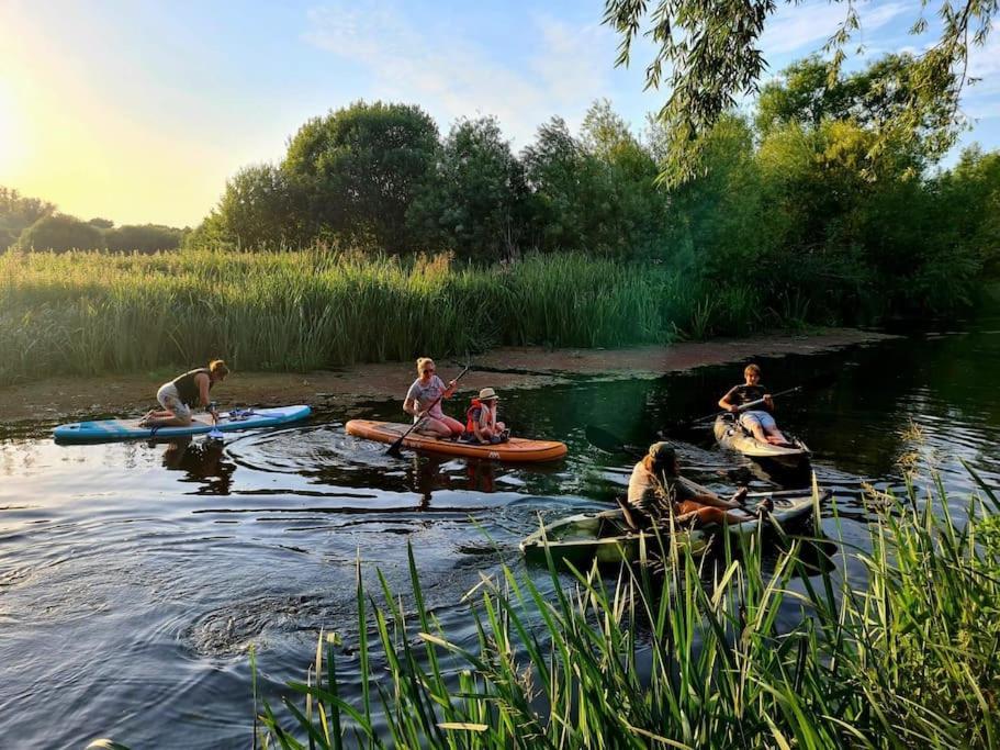 Stunning 5 Bedroom House On The River Wensum, Sleeps 19 NWI Exteriör bild