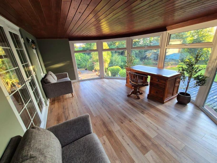 Stunning 5 Bedroom House On The River Wensum, Sleeps 19 NWI Exteriör bild